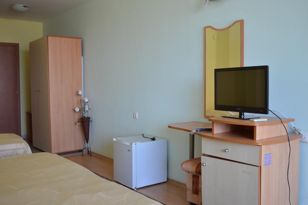 Family Hotel Coral Sozopol Exteriör bild